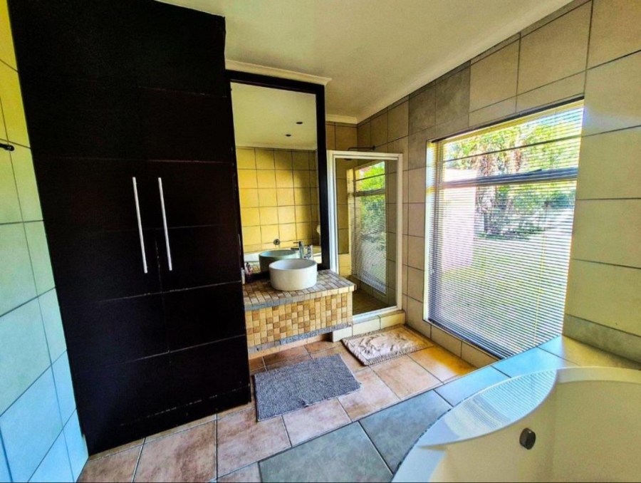 3 Bedroom Property for Sale in Beacon Bay Eastern Cape